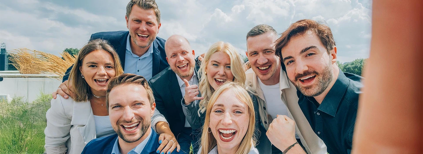 contact form background